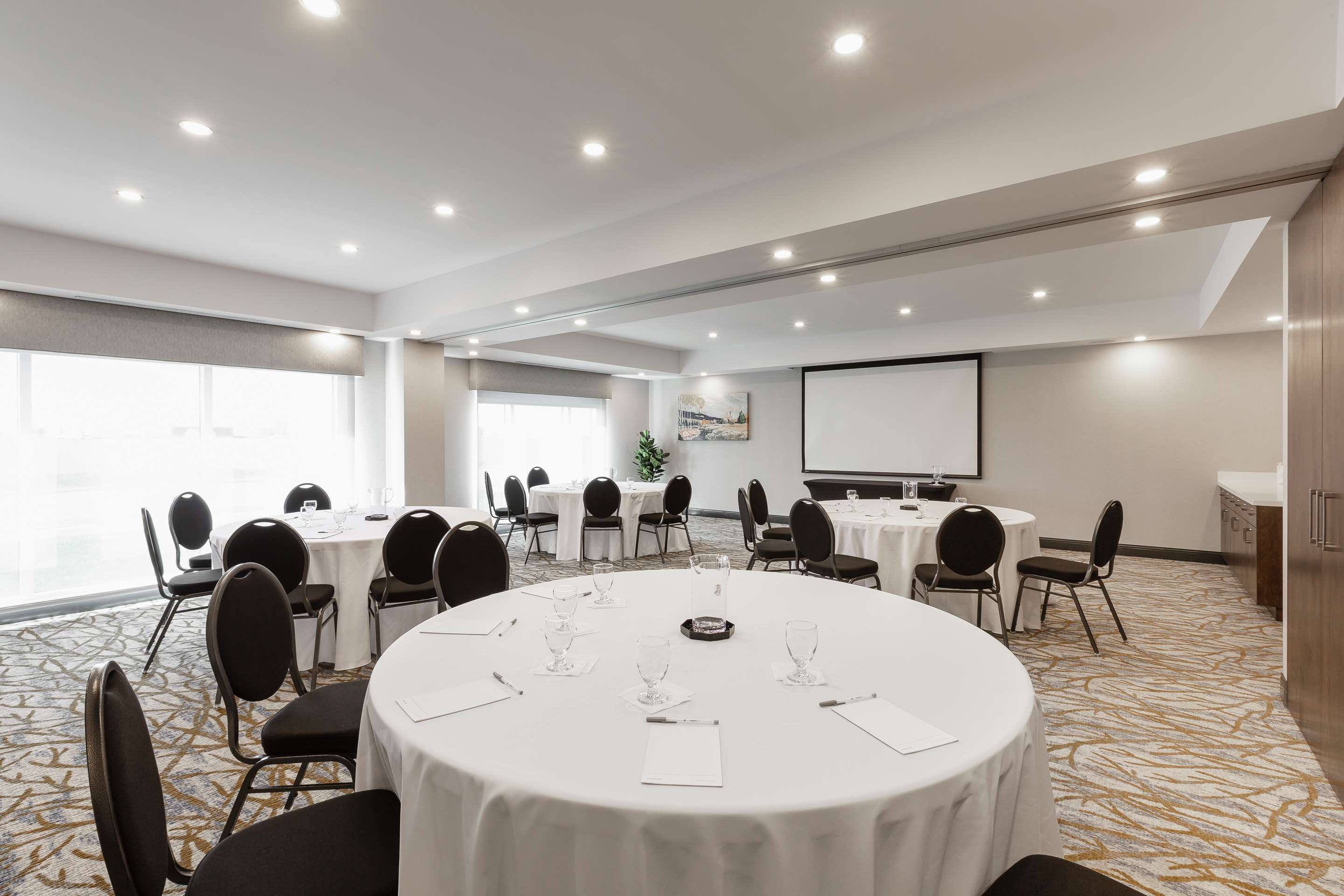 Meeting Room | Hampton Inn & Suites by Hilton Quebec City Beauport
