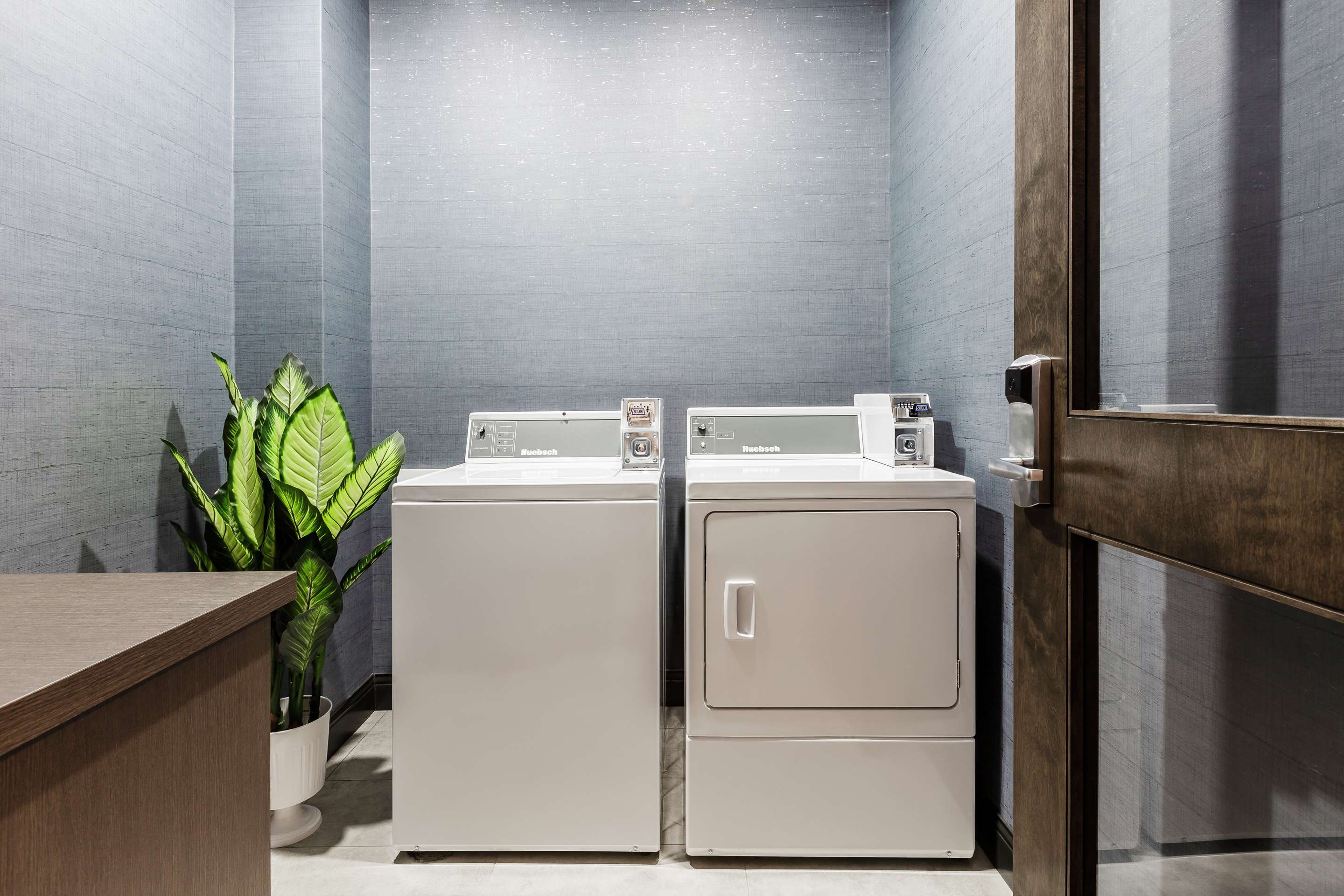 Property amenity | Hampton Inn & Suites by Hilton Quebec City Beauport