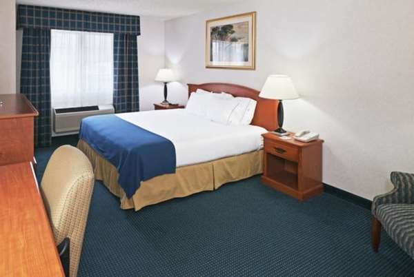  - Ramada Inn Santa Fe