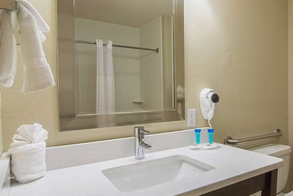  - Baymont Inn & Suites North Myrtle Beach