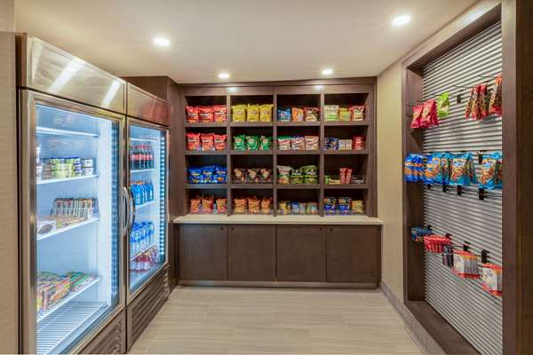  - La Quinta Inn & Suites Jonesboro