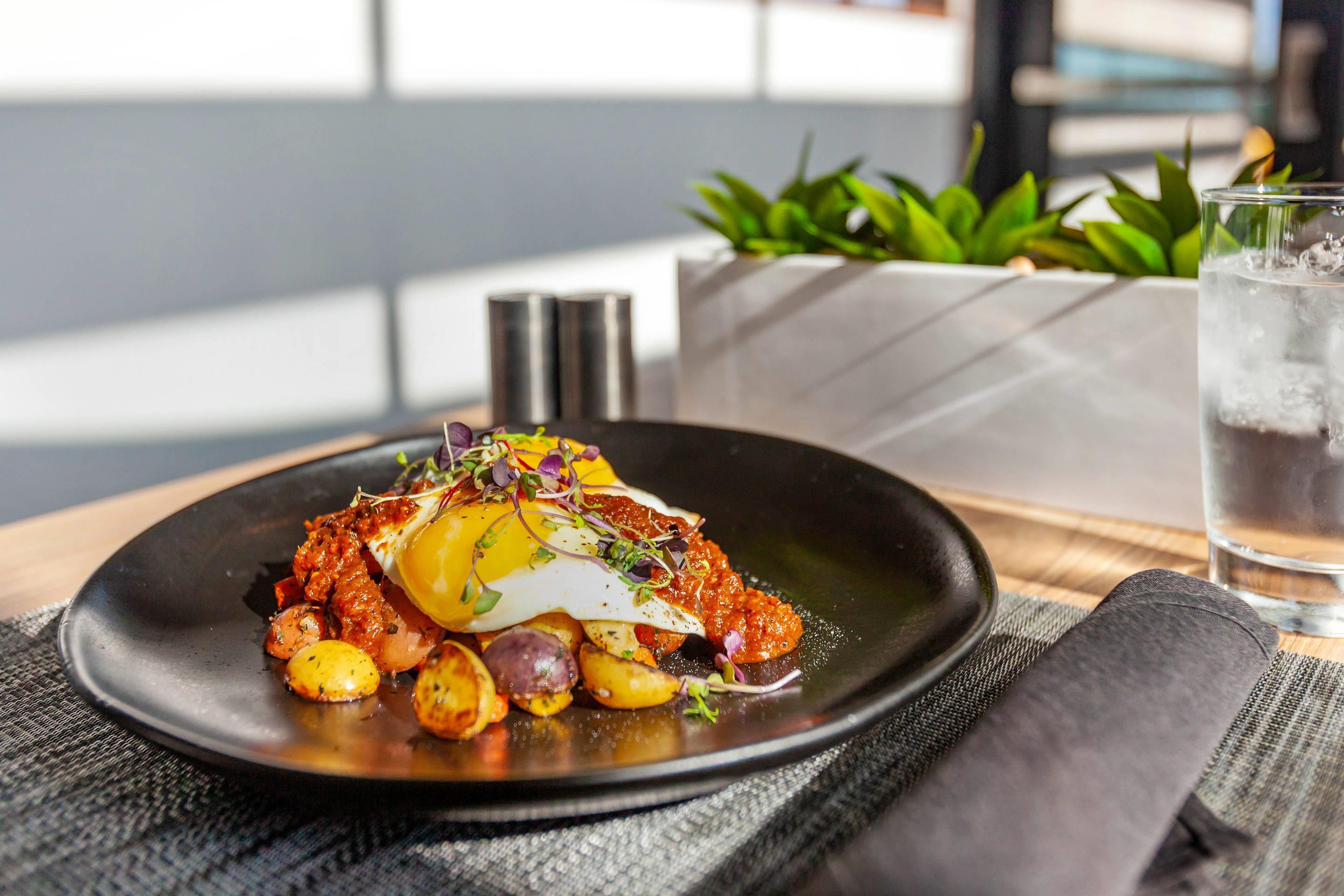 Enjoy a variety of menu items inspired by the flavors of the Southwest | Cambria Hotel Downtown Phoenix Convention Center