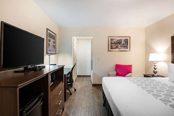  - Rodeway Inn Hollywood