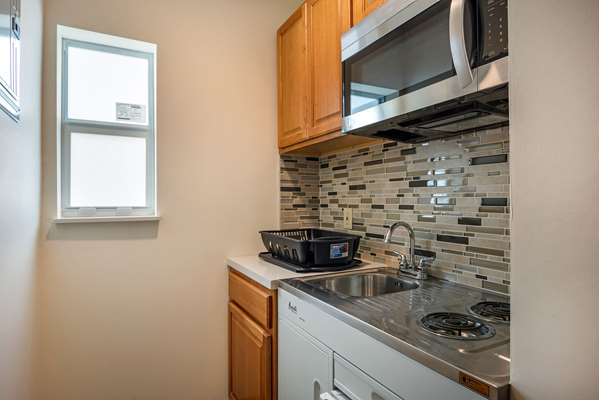  - Rodeway Inn Hollywood