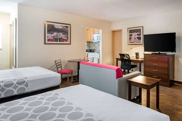  - Rodeway Inn Hollywood