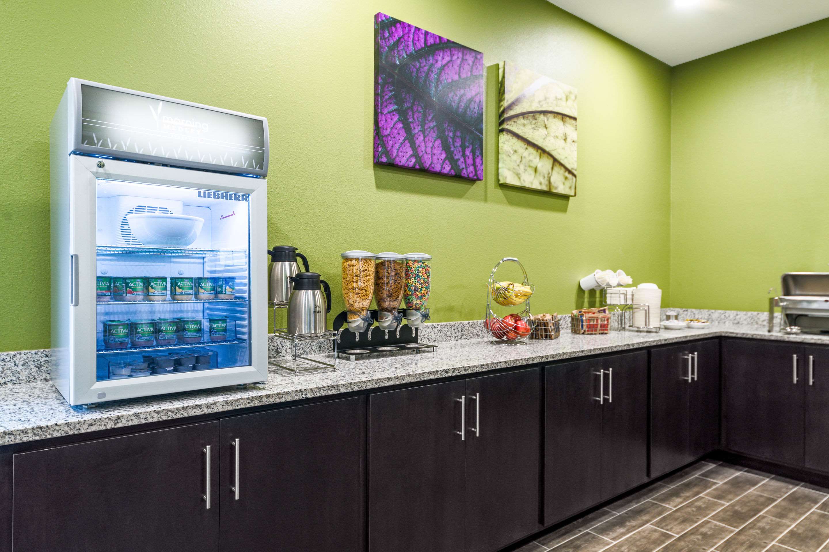 Breakfast counter