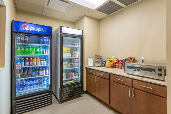  - Comfort Inn & Suites West Des Moines - I-80, Exit 121