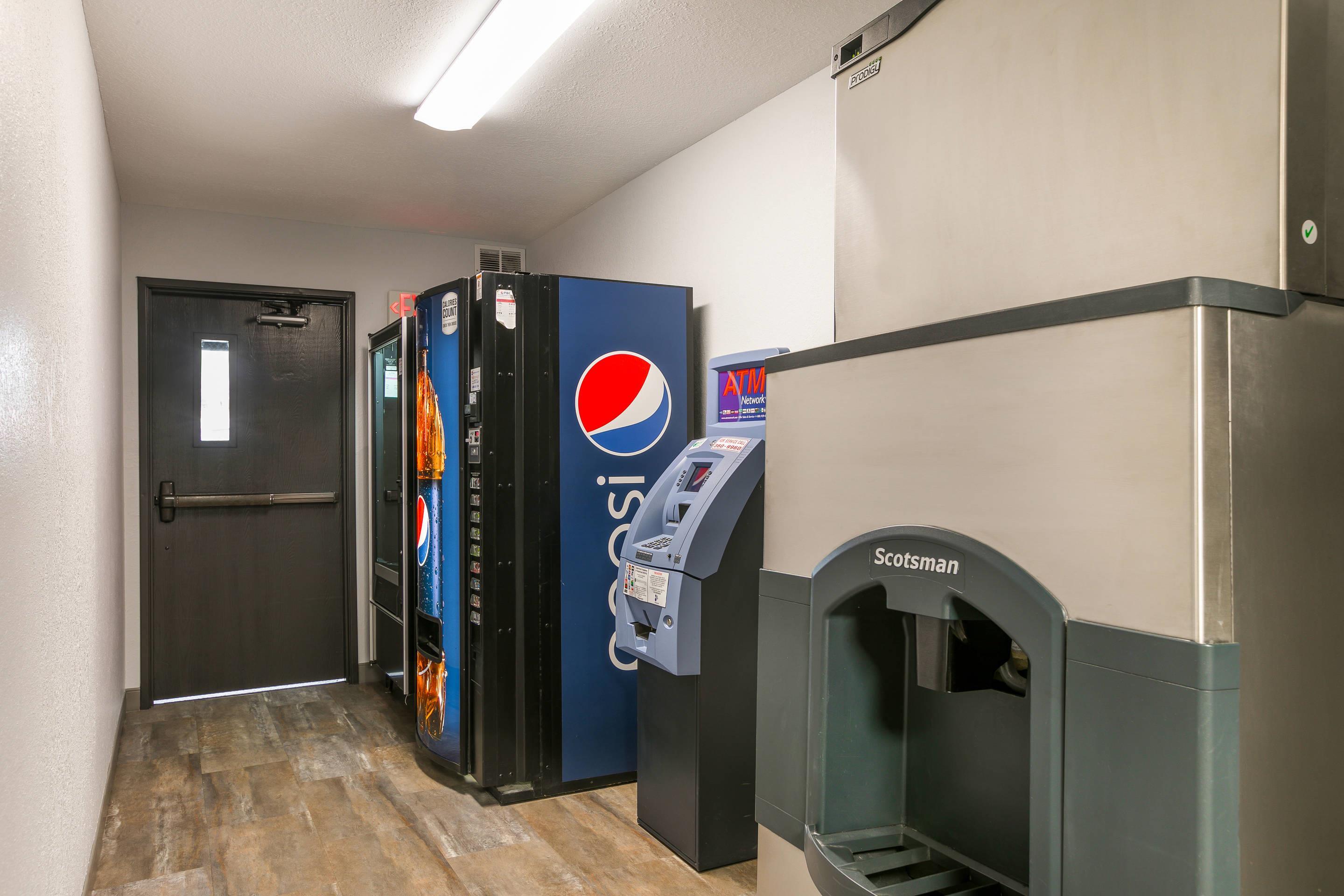 Hotel vending area | Quality Inn