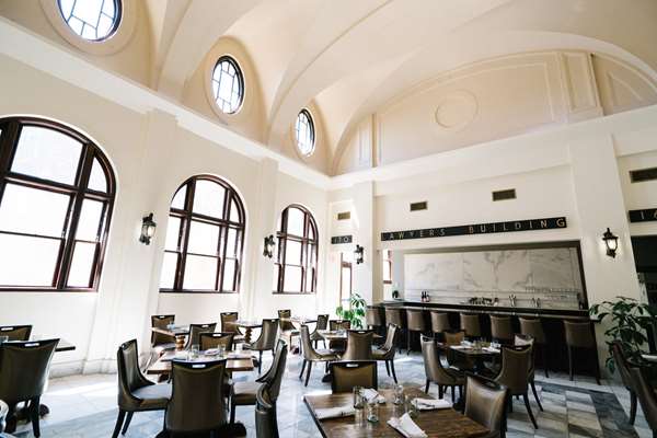 Restaurant - Esquire Hotel Gastonia