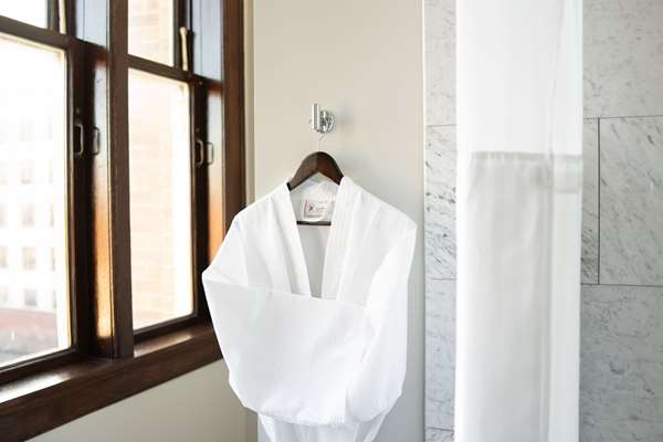 Suite - Esquire Hotel Gastonia