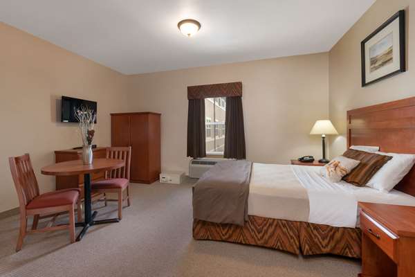  - Clarion Hotel & Suites Williston