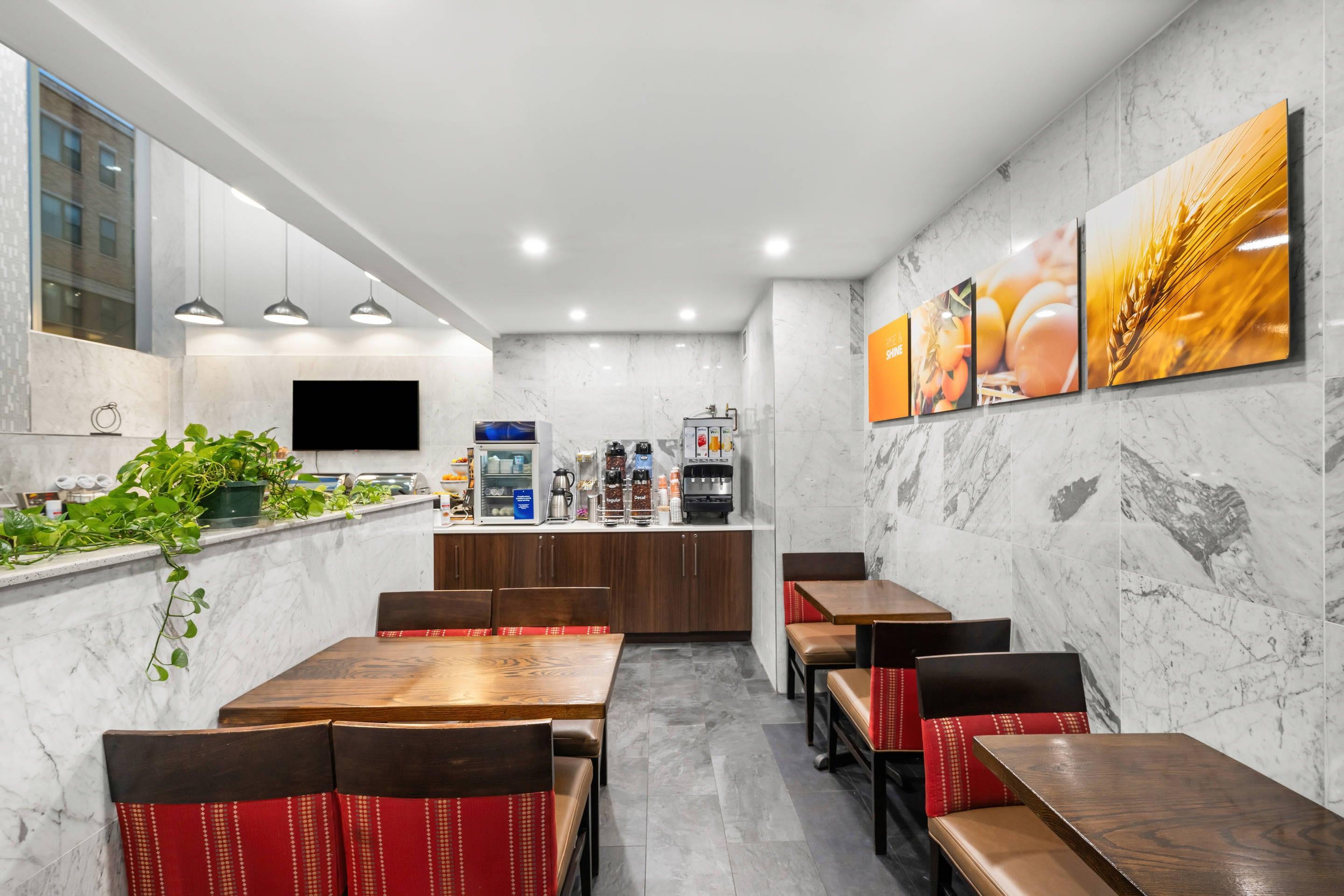 Breakfast area