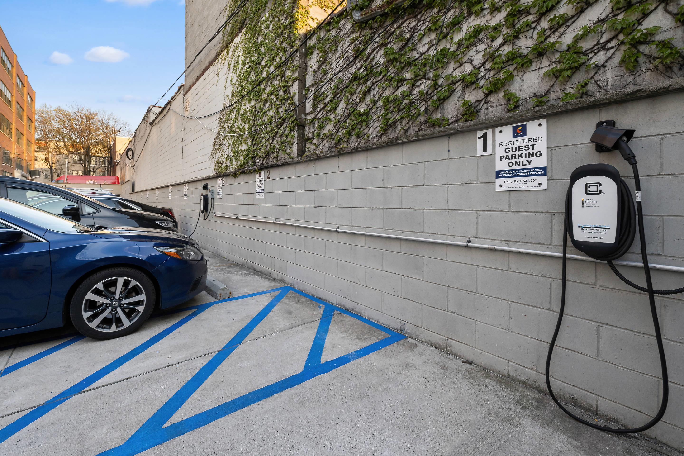 Electric vehicle charging station