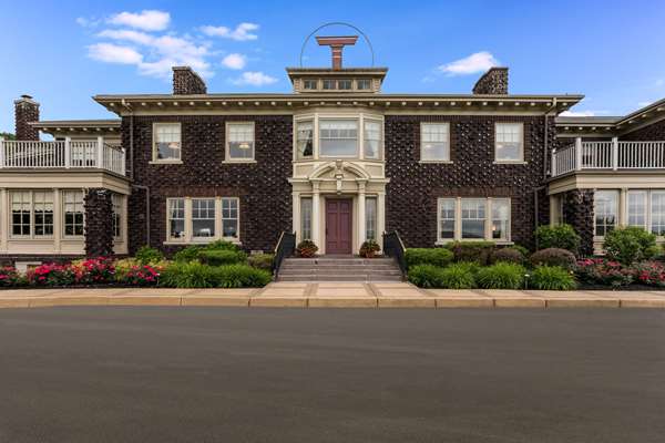 Exterior view - Traditions at the Glen Hotel & Spa Johnson City