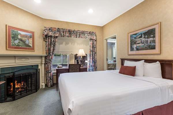  - Traditions at the Glen Hotel & Spa Johnson City