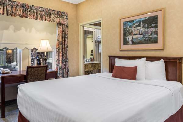  - Traditions at the Glen Hotel & Spa Johnson City