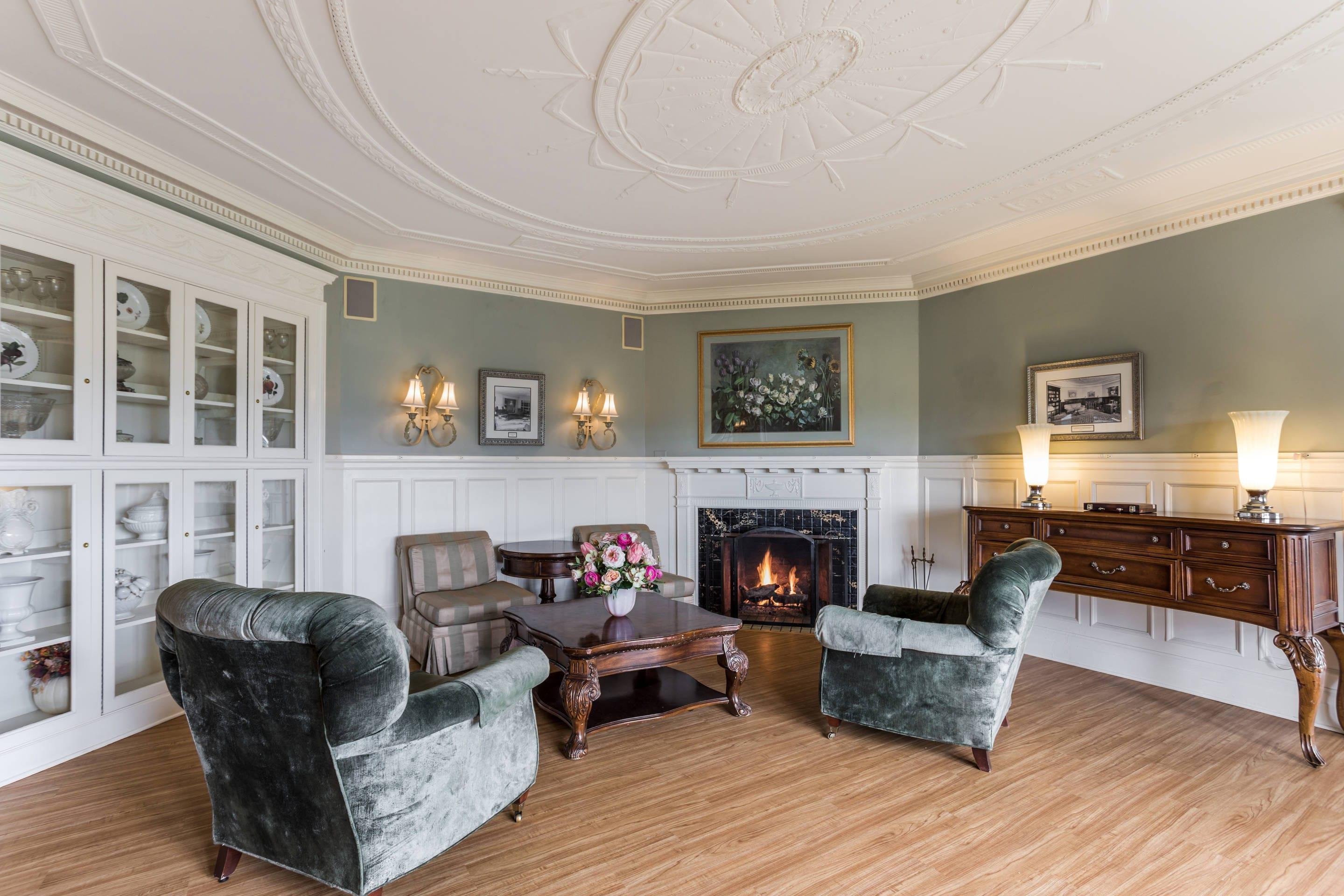 Spacious lobby with sitting area