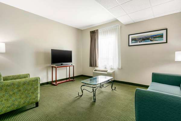 Suite - Quality Inn Monteagle