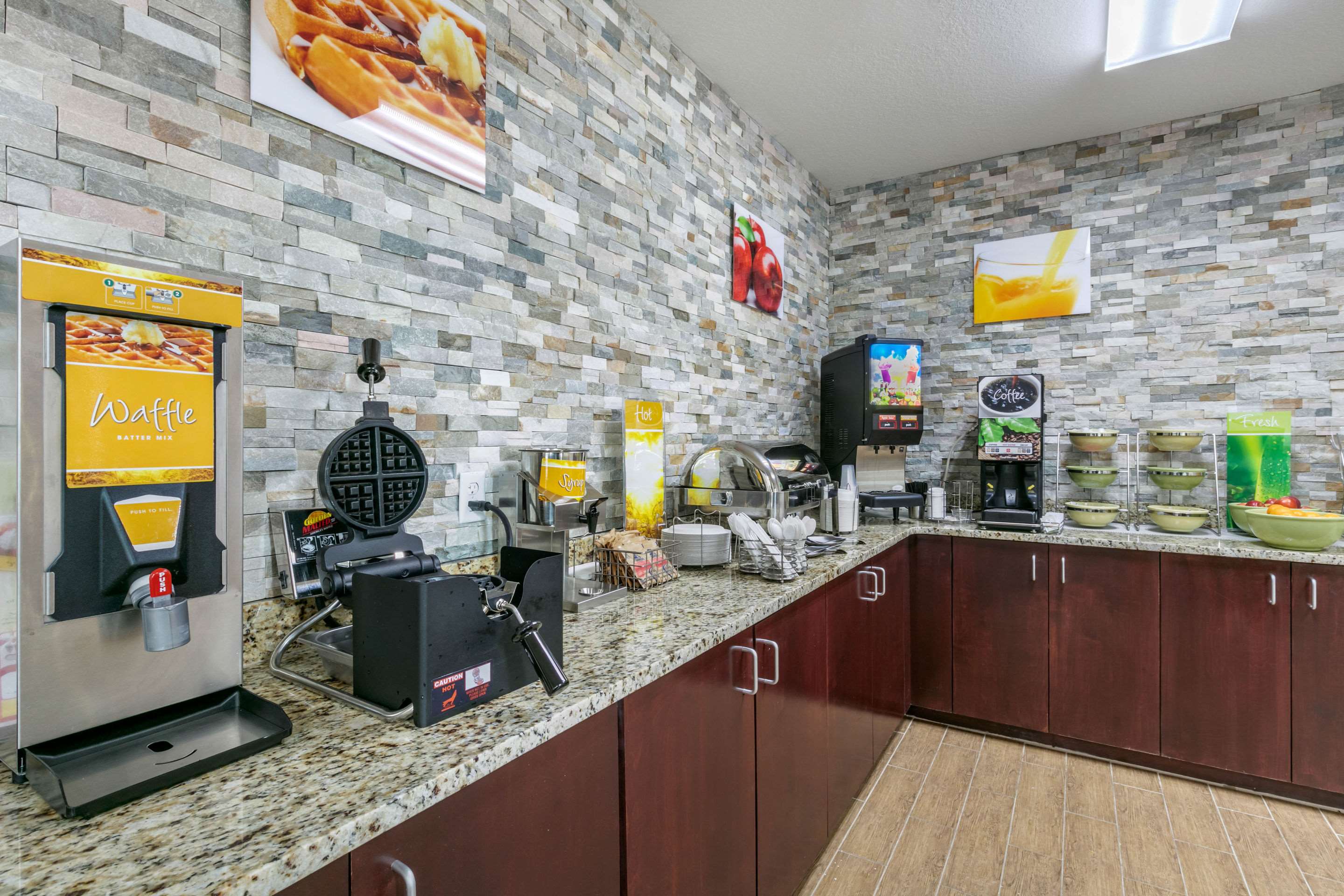 Breakfast area
