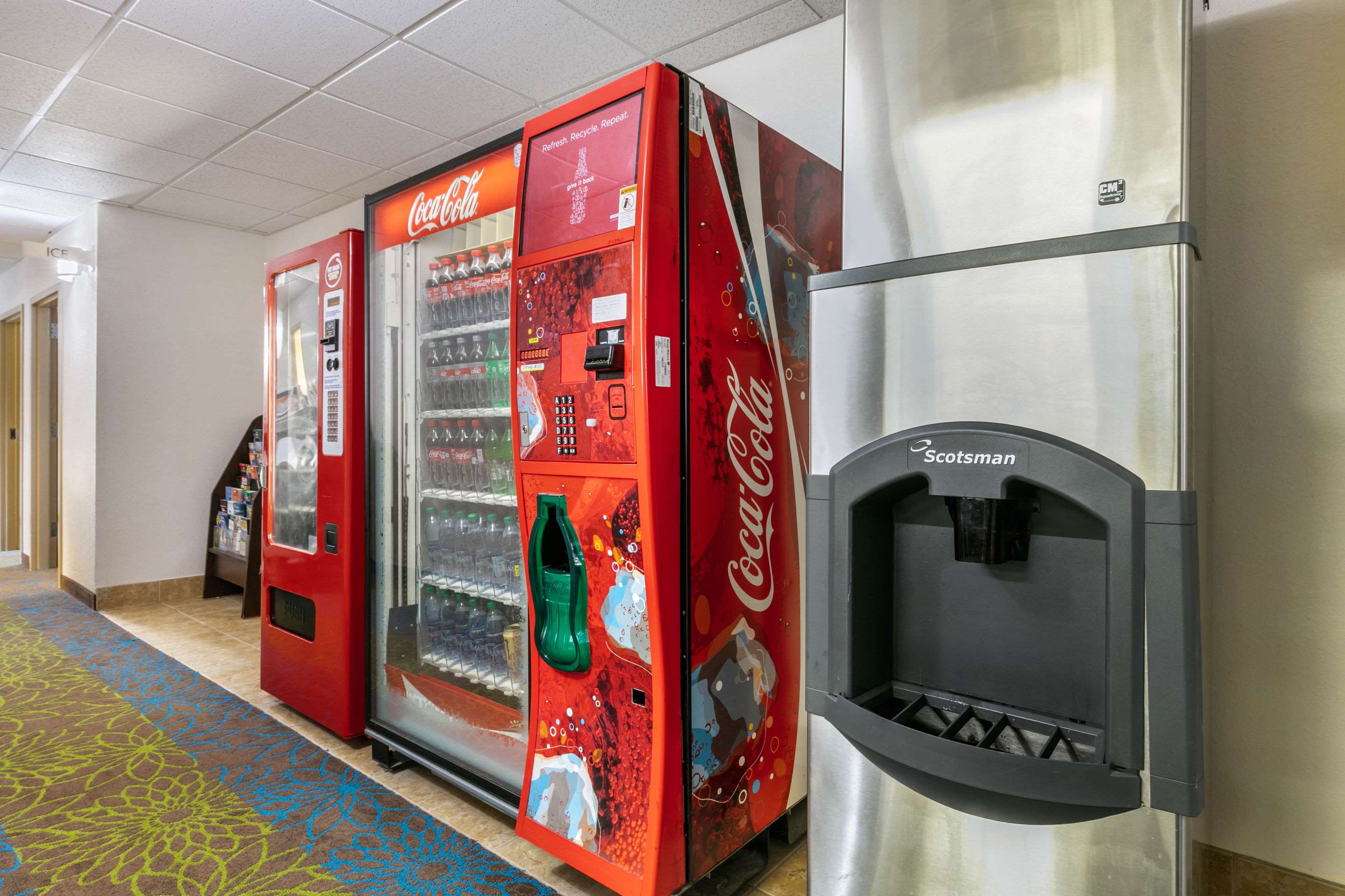 Hotel vending area