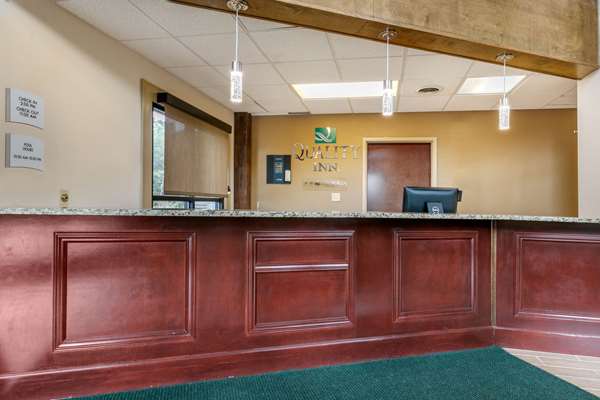  - Quality Inn Monteagle