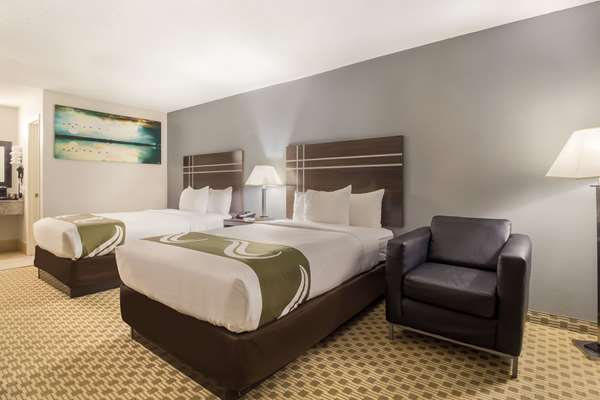  - Quality Inn Madisonville - I-45, Exit 142