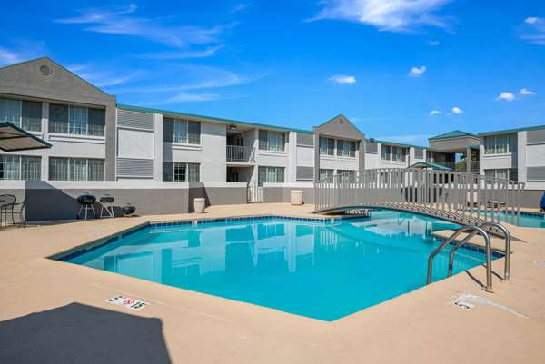 Pool - Quality Inn Sweetwater - I-20, Exit 244