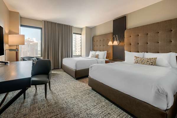  - Cambria Hotel & Convention Center Downtown Houston - I-69, Exits 130 & 131