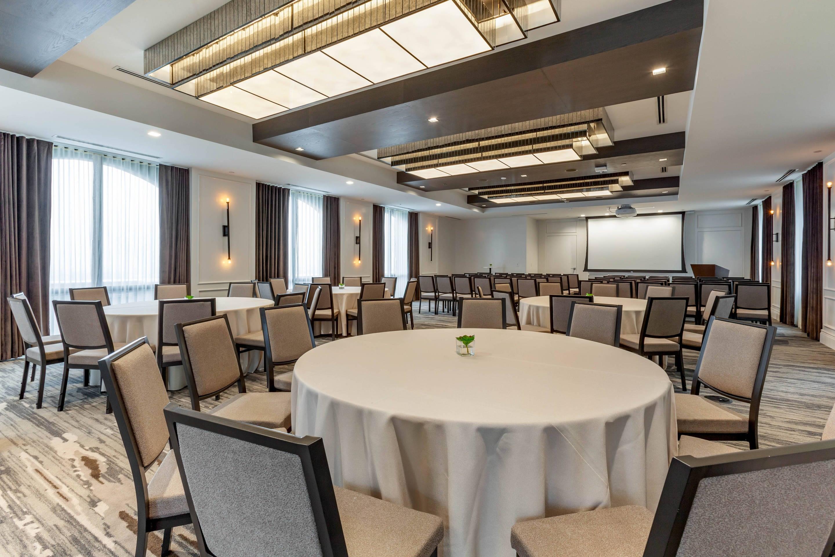Large space for receptions, parties, anniversaries, and business meetings | Cambria Hotel Houston Downtown Convention Center