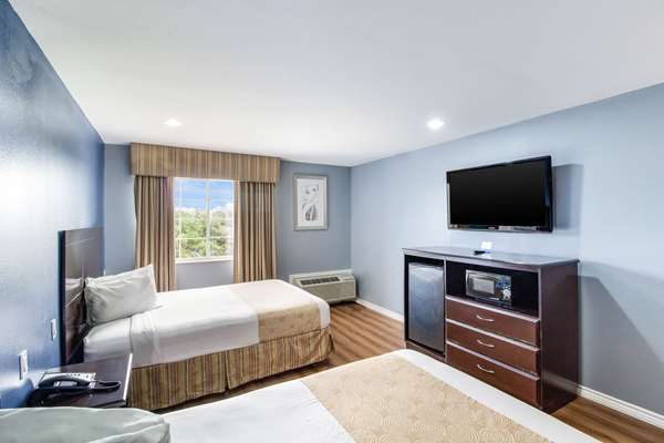  - Rodeway Inn & Suites Port Arthur