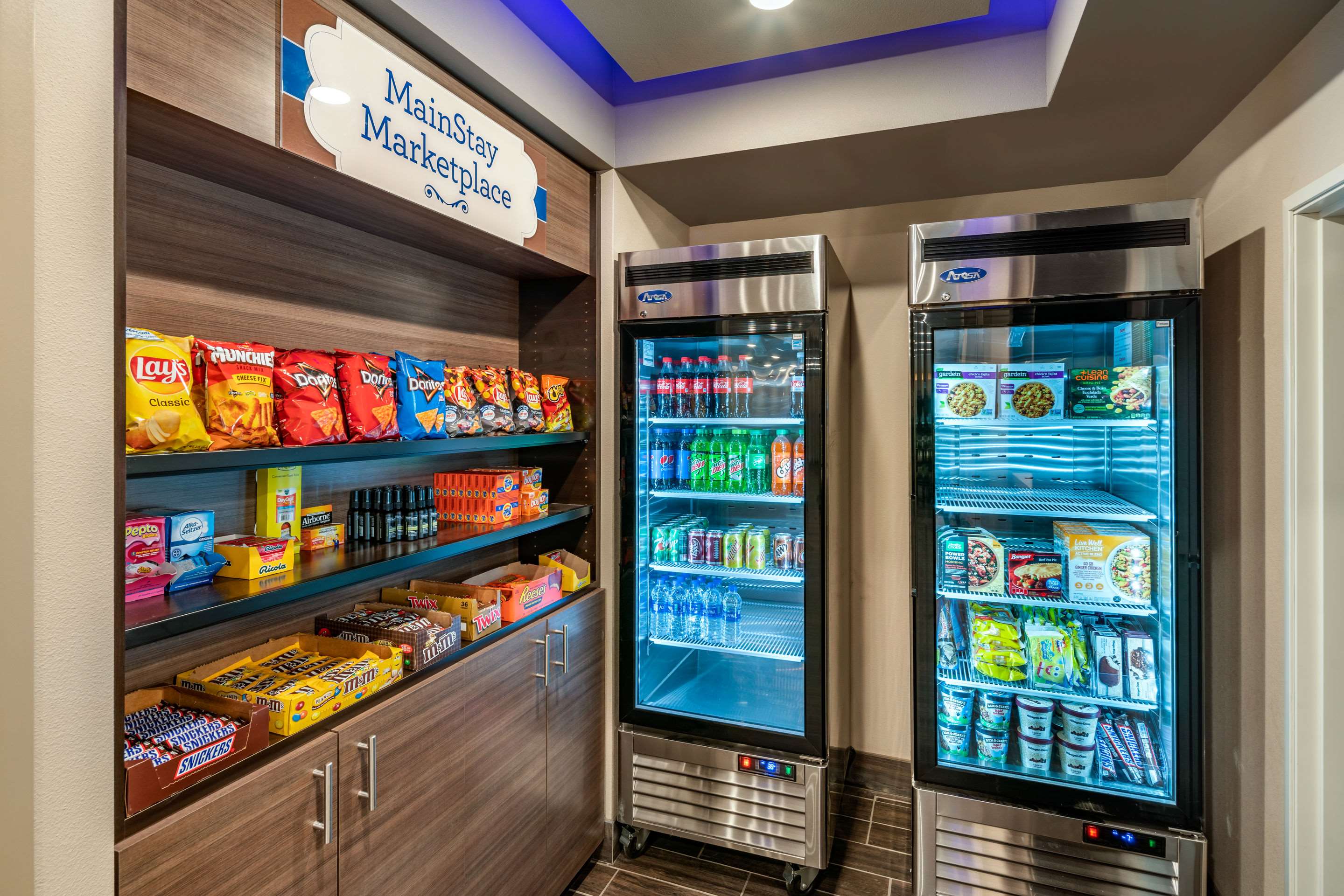 Hotel vending area | MainStay Suites Spokane Airport