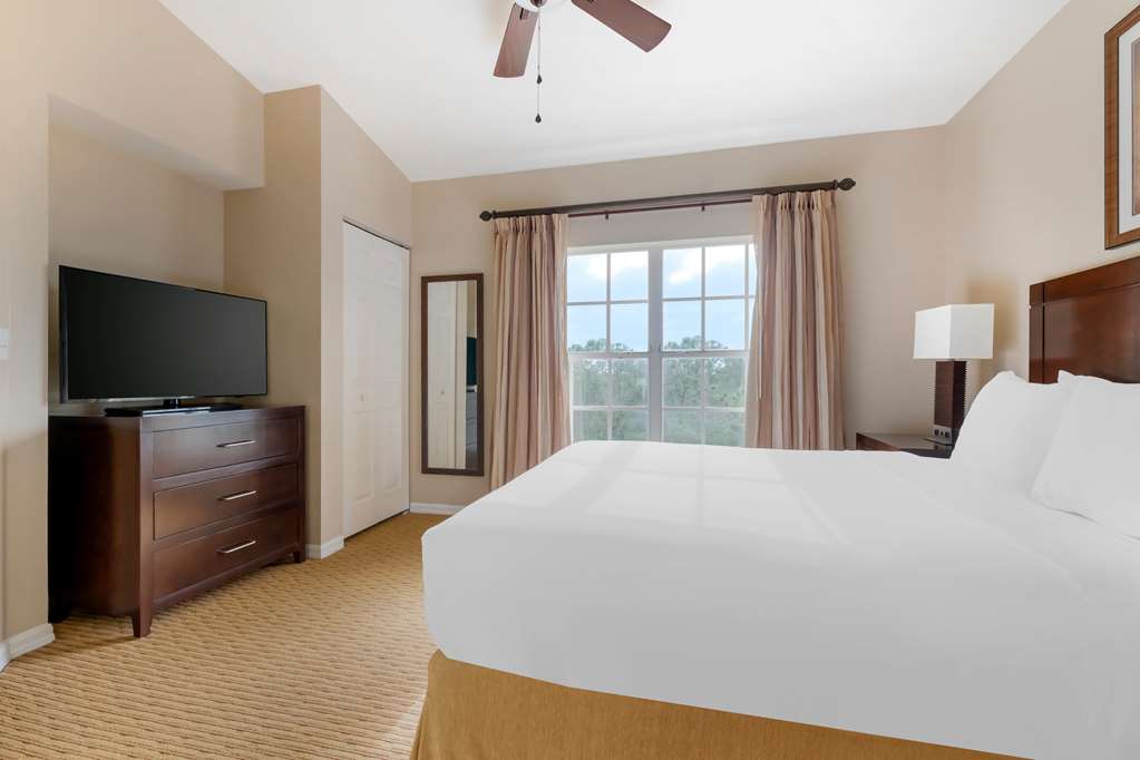 HILTON VACATION CLUB AQUA SOL-guestroom-Guest Room,On-Site.jpg