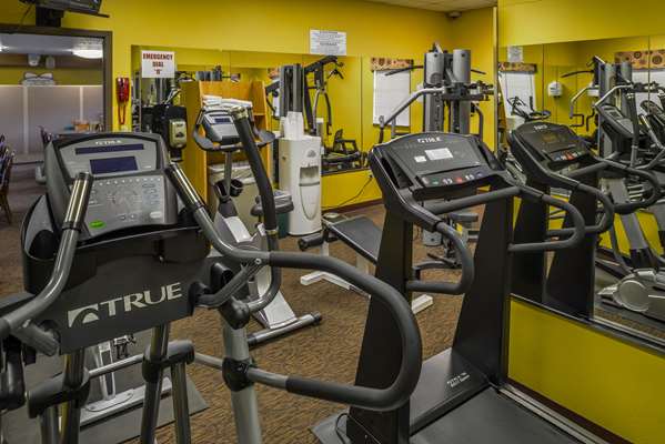 Fitness/ Exercise Room - Orbit One Vacation Villas Kissimmee