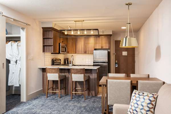 Suite - Pomeroy Hotel Fort McMurray