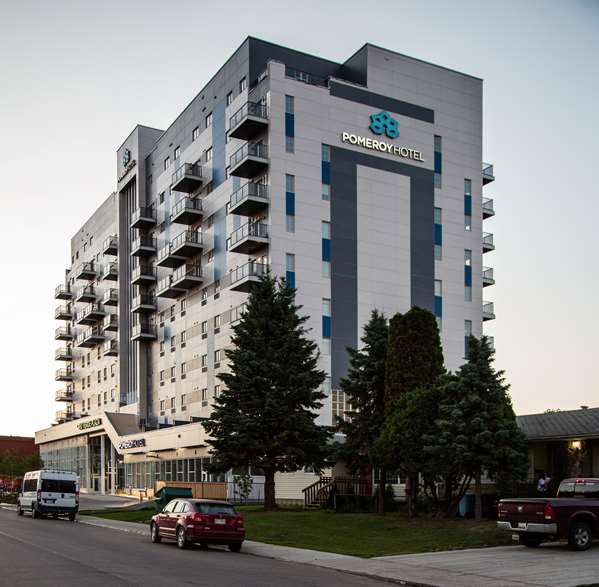 Exterior view - Pomeroy Hotel Fort McMurray