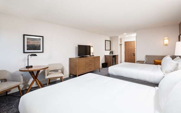  - Pomeroy Hotel Fort McMurray