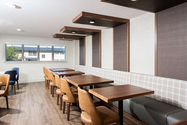  - Pomeroy Hotel Fort McMurray