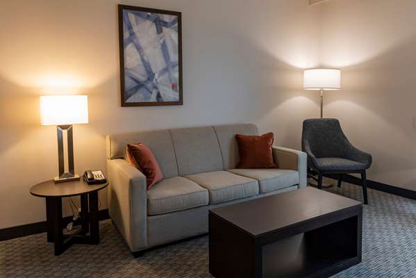  - Wingate by Wyndham Angola - I-69, Exit 348