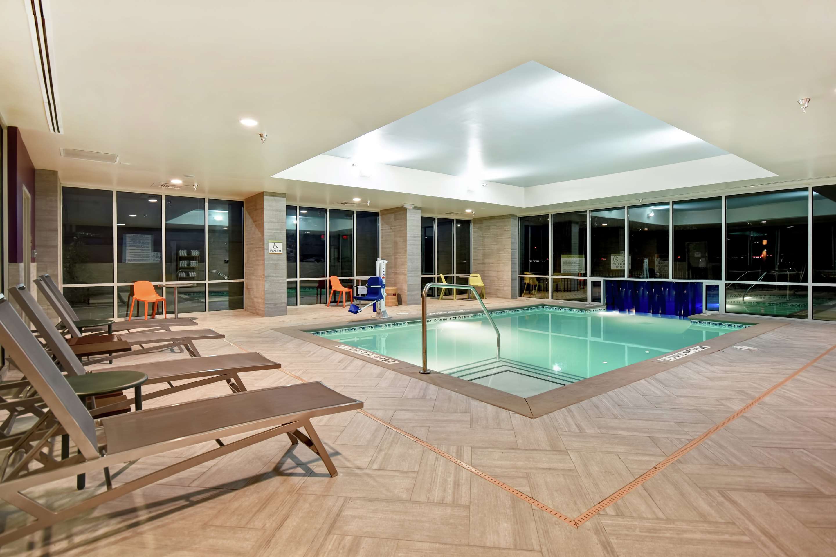 Pool | Home2 Suites by Hilton Atlanta Marietta