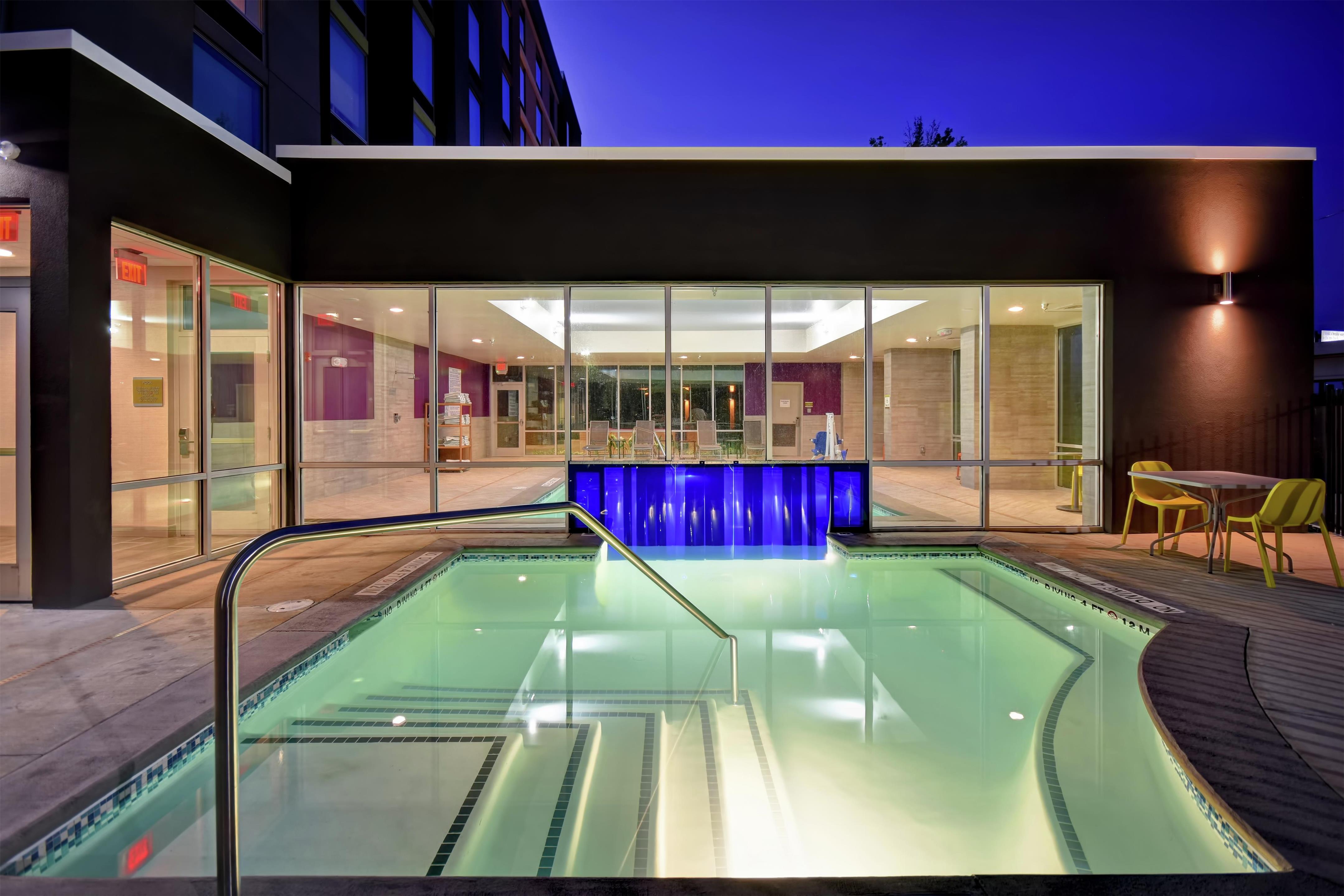 Pool | Home2 Suites by Hilton Atlanta Marietta