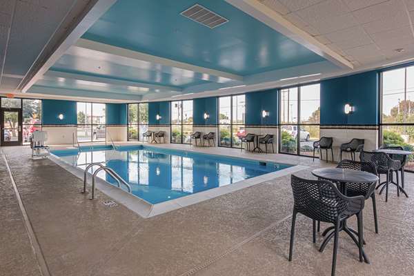 Pool - Hampton Inn Fort Campbell Oak Grove - I-24, Exit 86
