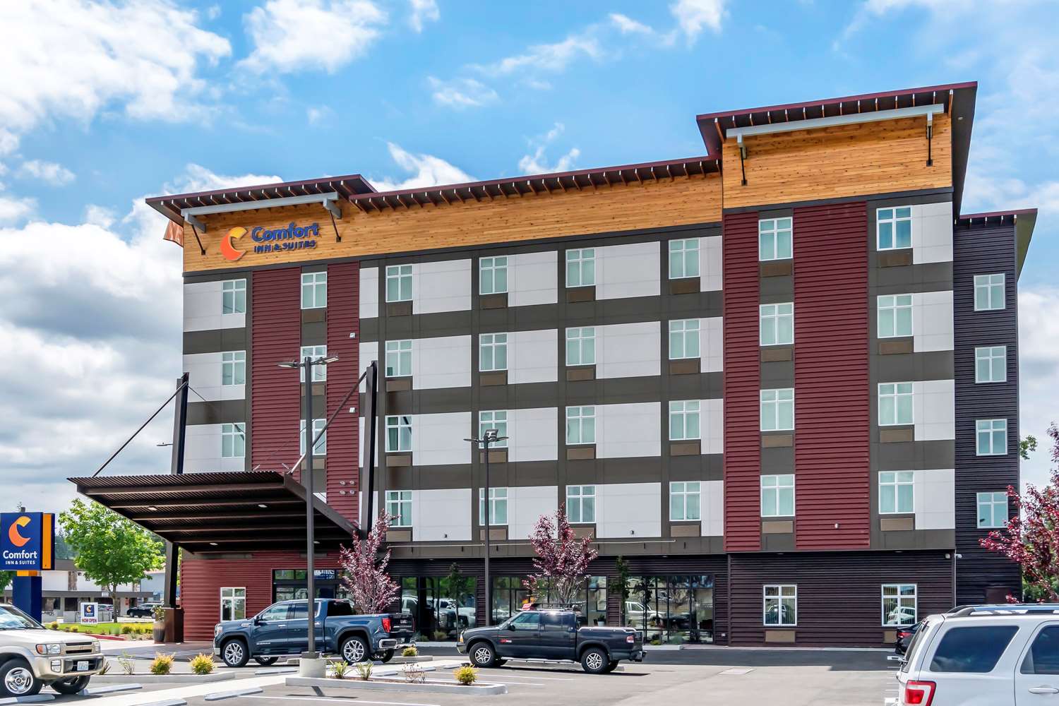 Comfort Inn & Suites Lakewood I5, Exit 124, WA See Discounts