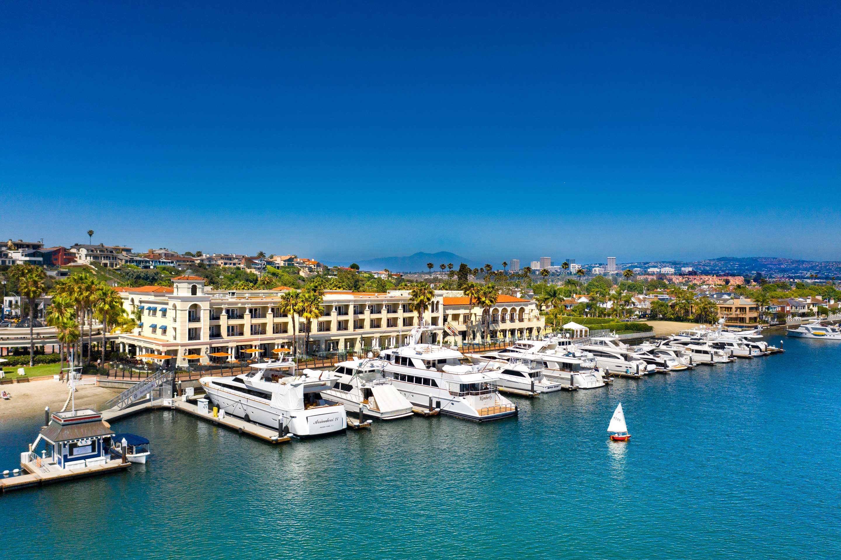 Resort From Water Horiz | Balboa Bay Resort