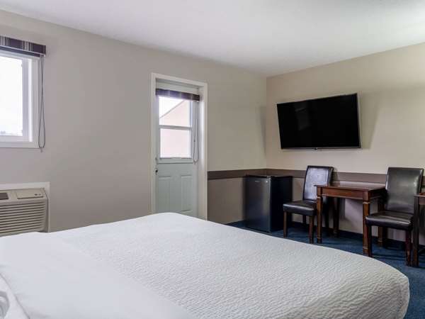 Suite - Travelodge Wetaskiwin
