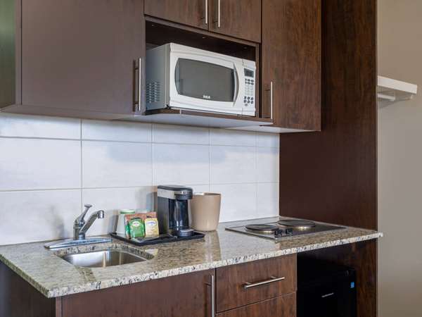 Suite - Travelodge Wetaskiwin