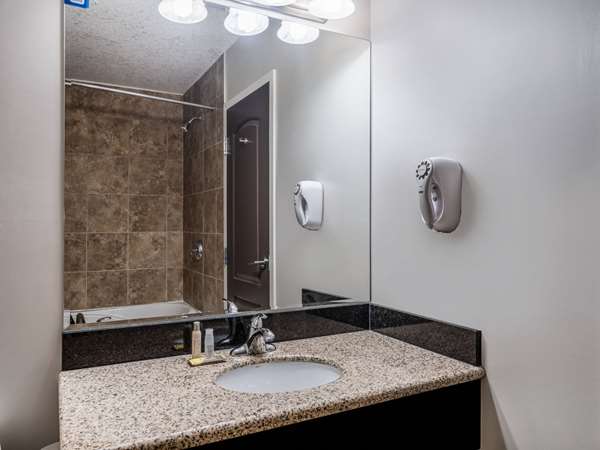  - Travelodge Wetaskiwin