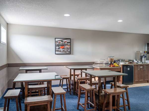  - Travelodge Wetaskiwin