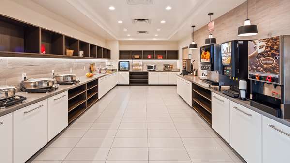 Amenities - Best Western Plus Ogallala Inn - I-80, Exit 126