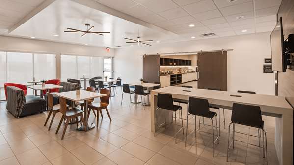 Amenities - Best Western Plus Ogallala Inn - I-80, Exit 126