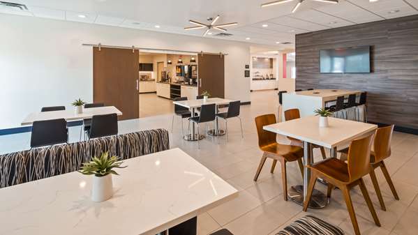 Amenities - Best Western Plus Ogallala Inn - I-80, Exit 126